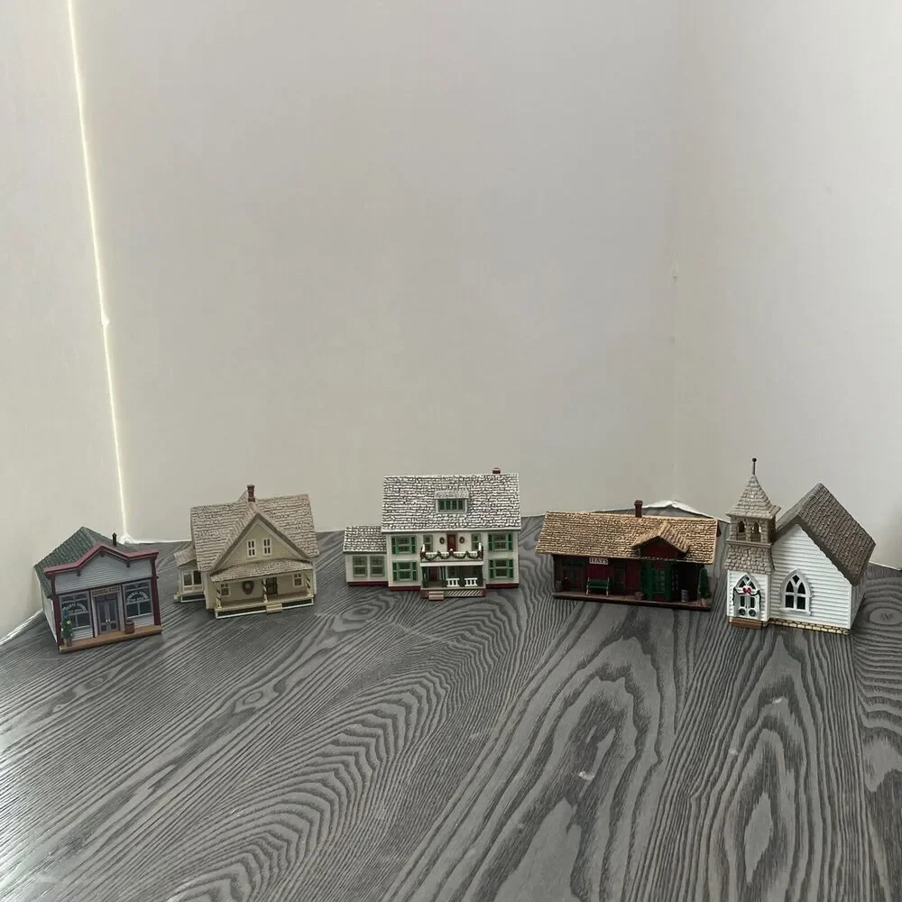 Vintage Hallmark Sarah Plain and Tall Lot of 5 Houses Christmas Holiday Open Box